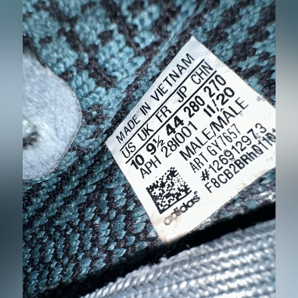 Yeezy 350 Ash Blue - Picture 4 of 4